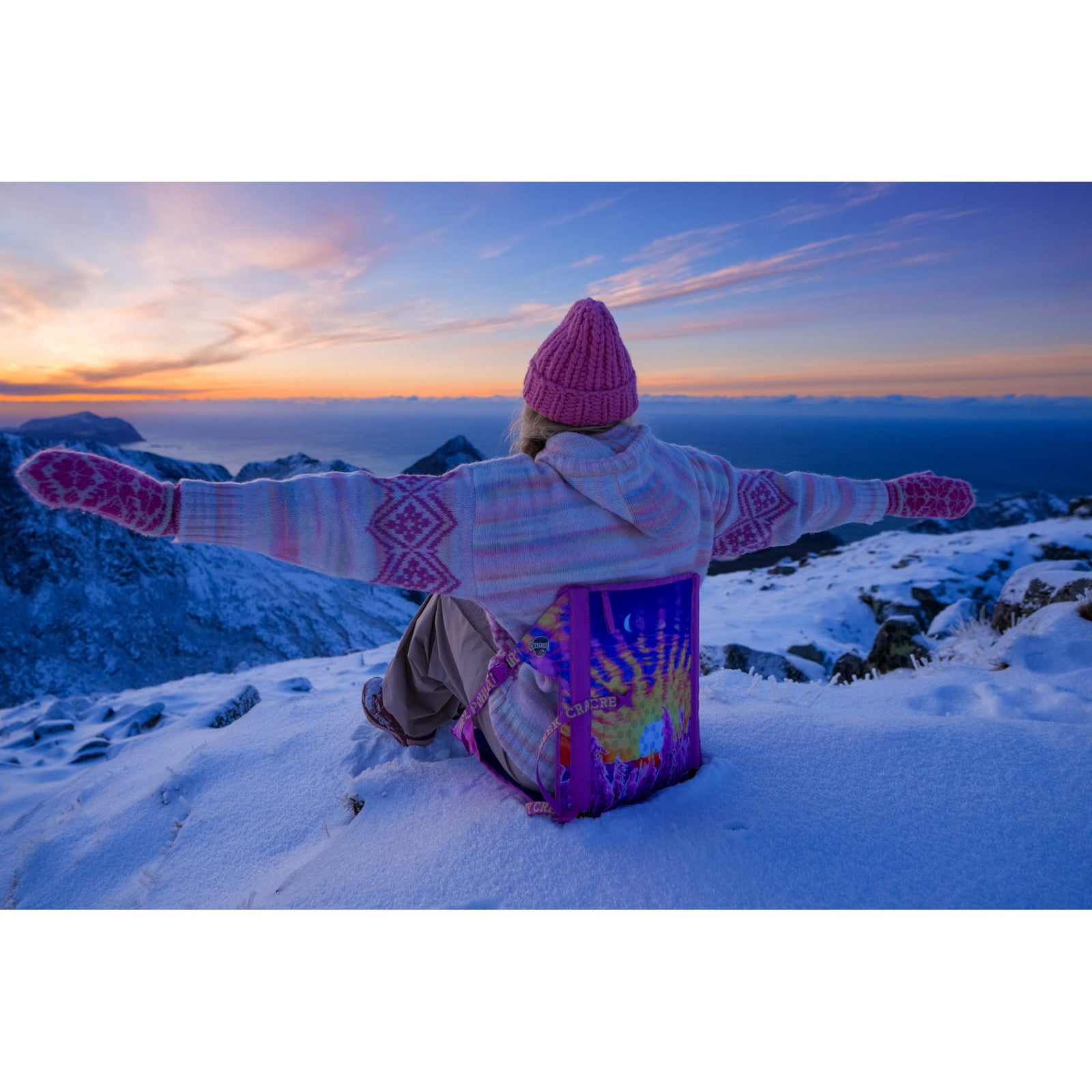 Hex 2.0 Original Chair | Rachel Pohl Limited Edition Crazy Creek 1024-RPSG Chairs One Size / Snow Ghosts