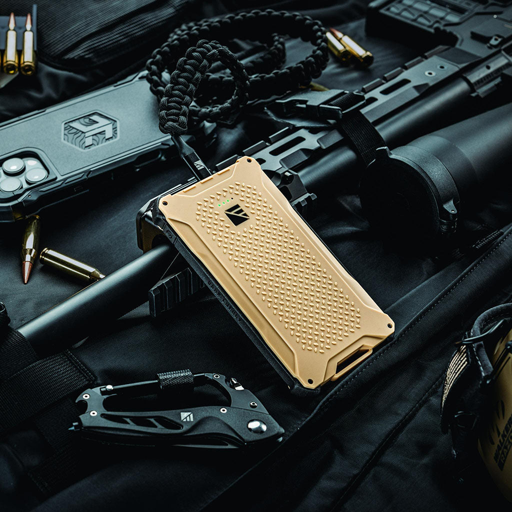 Poseidon Pro Indestructible Charger Dark Energy PSPRO10TNBK Power Banks One Size / Desert Tan