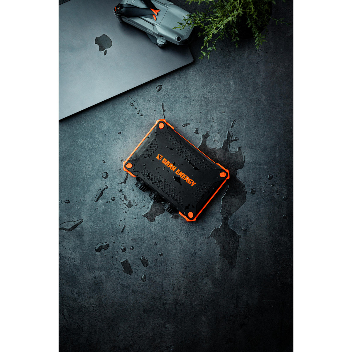 Poseidon XL Indestructible Charger Dark Energy PXL100BKHV Power Banks One Size / Black/Orange