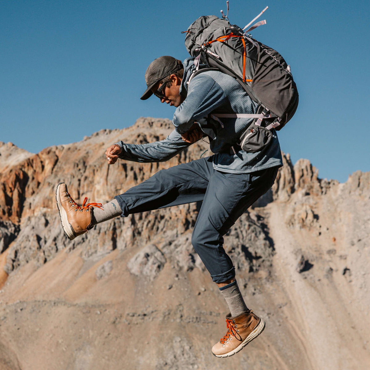 Hiker Boot Midweight | Cushion | Men's Darn Tough Men's Socks
