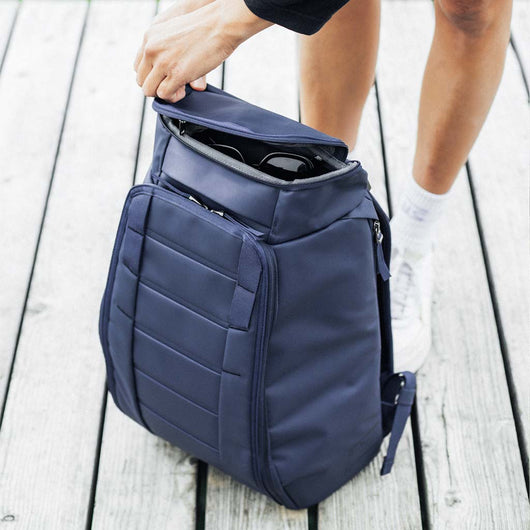 Db Journey | Hugger Backpack 30 | Outdoor Backpack | Clean Slate