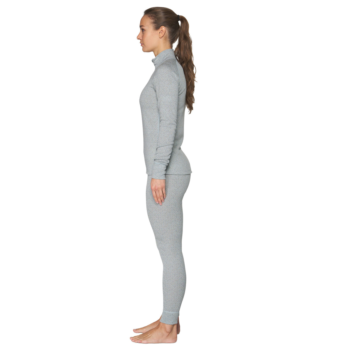 Signature Silk 230 Zip | Women's Devold Women's Baselayers