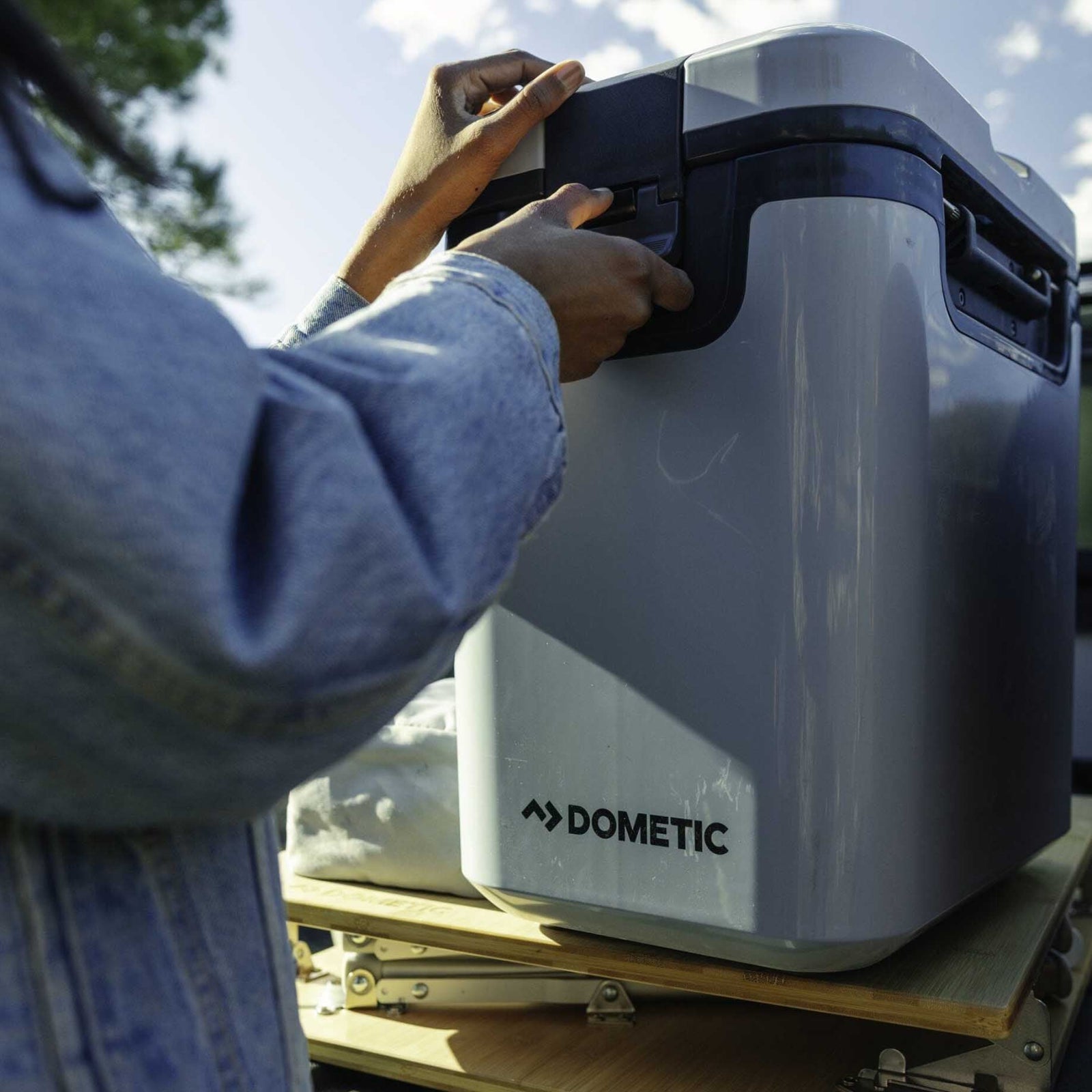 Recon | Hardside Cooler Dometic DOM404 Coolers 16L / Silt