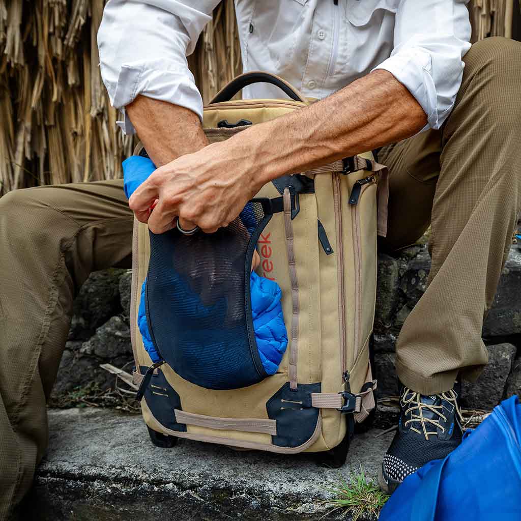 Gear Warrior XE 2 Wheel Convertible Carry On Eagle Creek EC030401410 Wheeled Duffle Bags 50L / Blue Jay