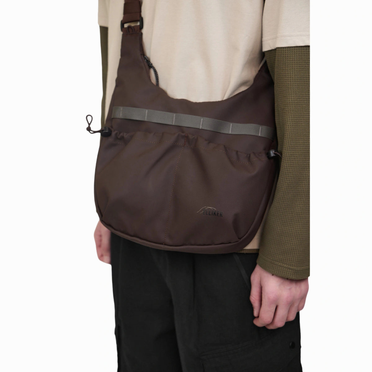 Bain Sling Bag Elliker 34063-DARKBROWN Sling Bags 6.5L / Dark Brown