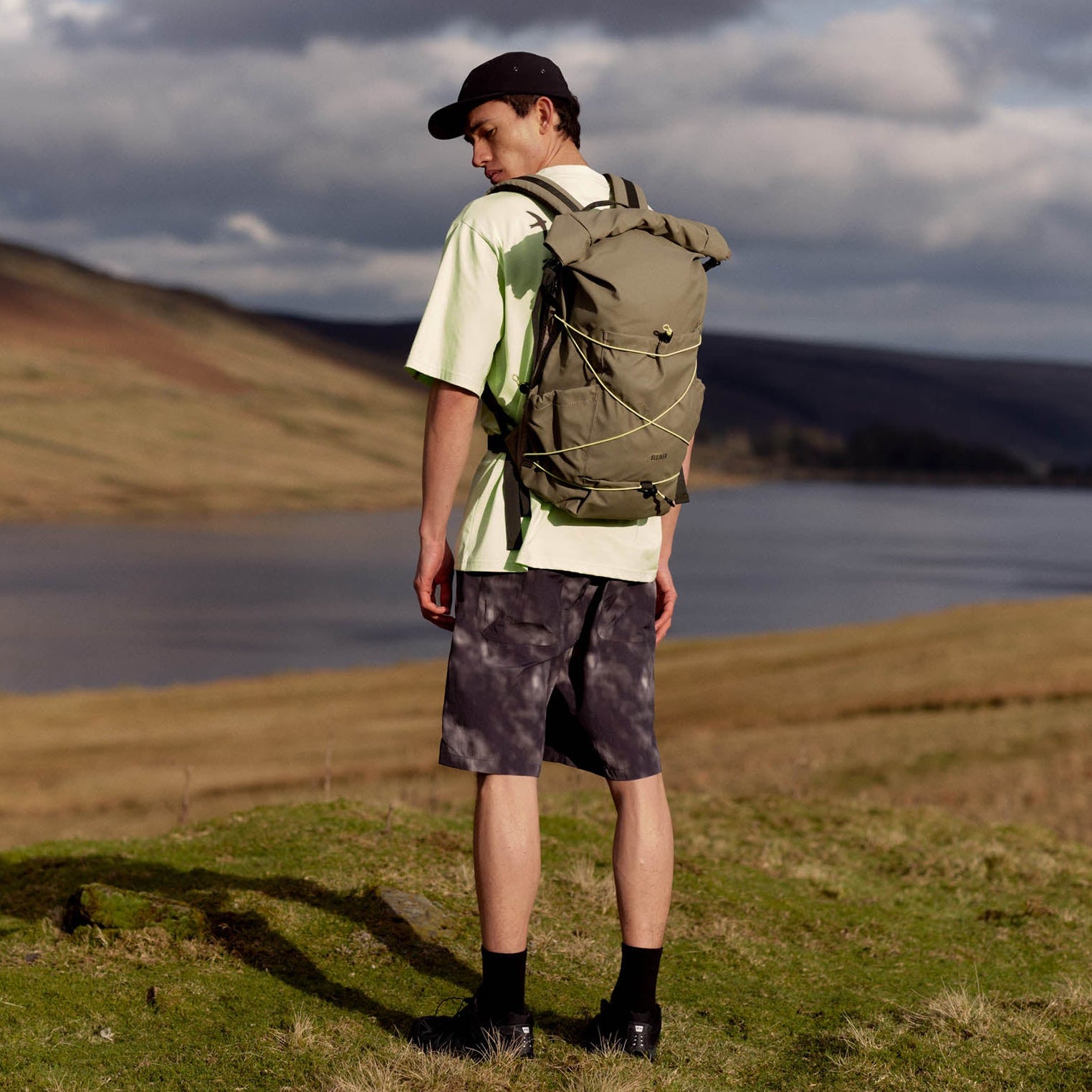 Buckden Roll Top Backpack Elliker 34052-TAUPE Backpacks 24L / Taupe
