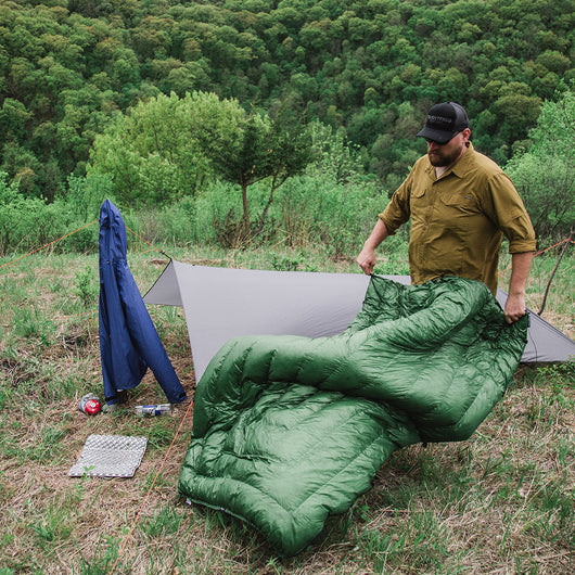 Enlightened Equipment | Revelation Down Sleeping Quilt 850FP 40°F (5℃) -  WildBounds