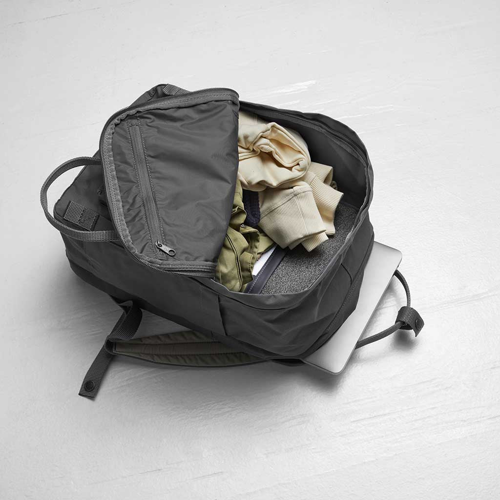 Kånken Laptop 15" Fjällräven F23524-664 Backpacks 18L / Frost Green