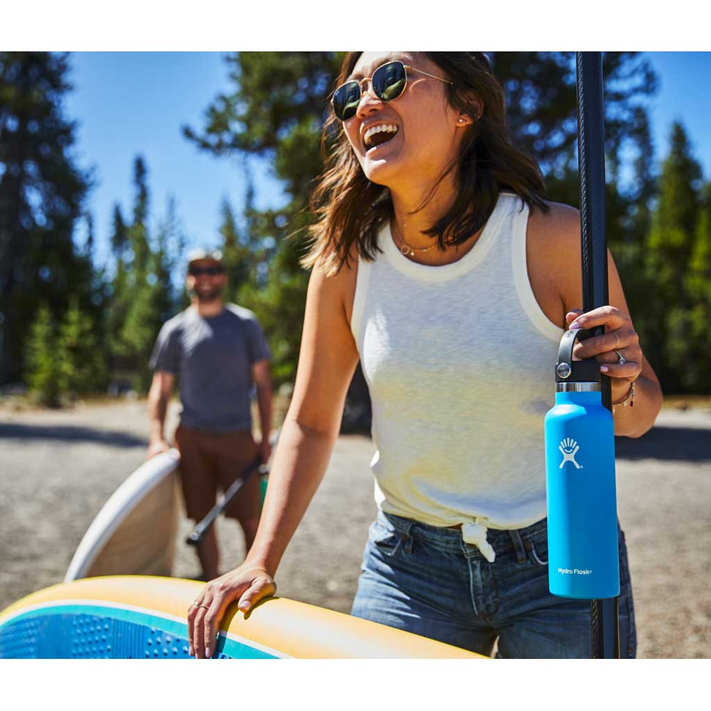 24 oz Standard Mouth Hydro Flask S24SX110 Water Bottles 24 oz / White