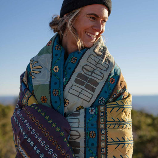 Kelty | Jeanie's Blanket | Outdoor Blanket | Stormy Blue