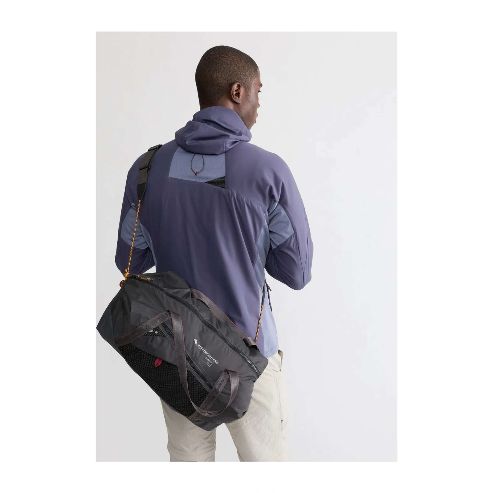 Mimer Dufflebag 25L Klättermusen 10458-279-OZ Duffle Bags 25L / Cloud Berry