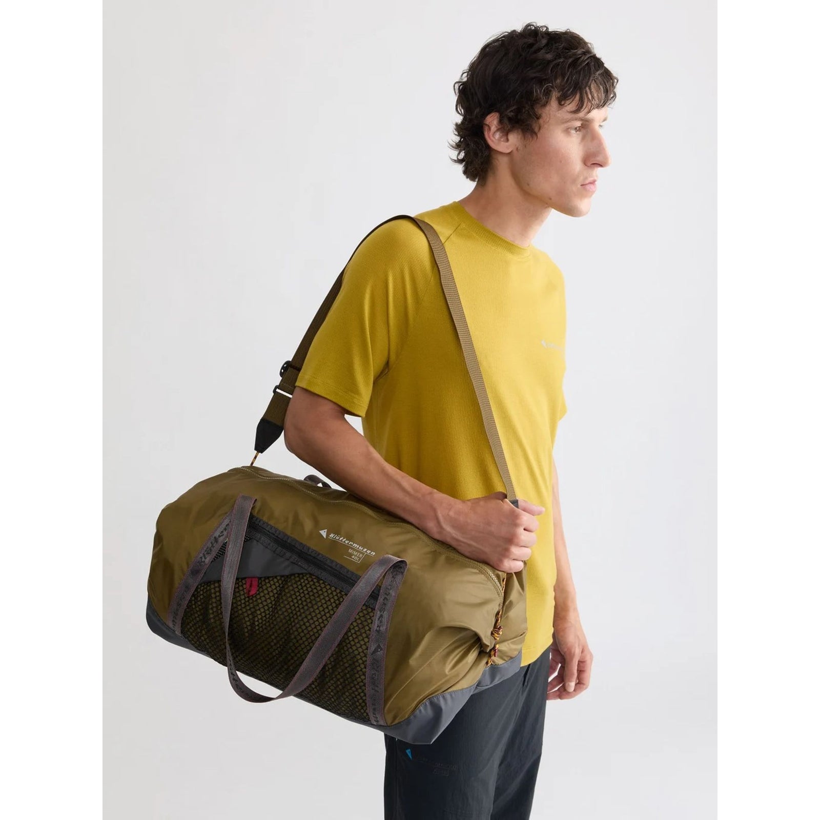 Mimer Dufflebag 40L Klättermusen 10459_961-OZ Duffle Bags 40L / Raven