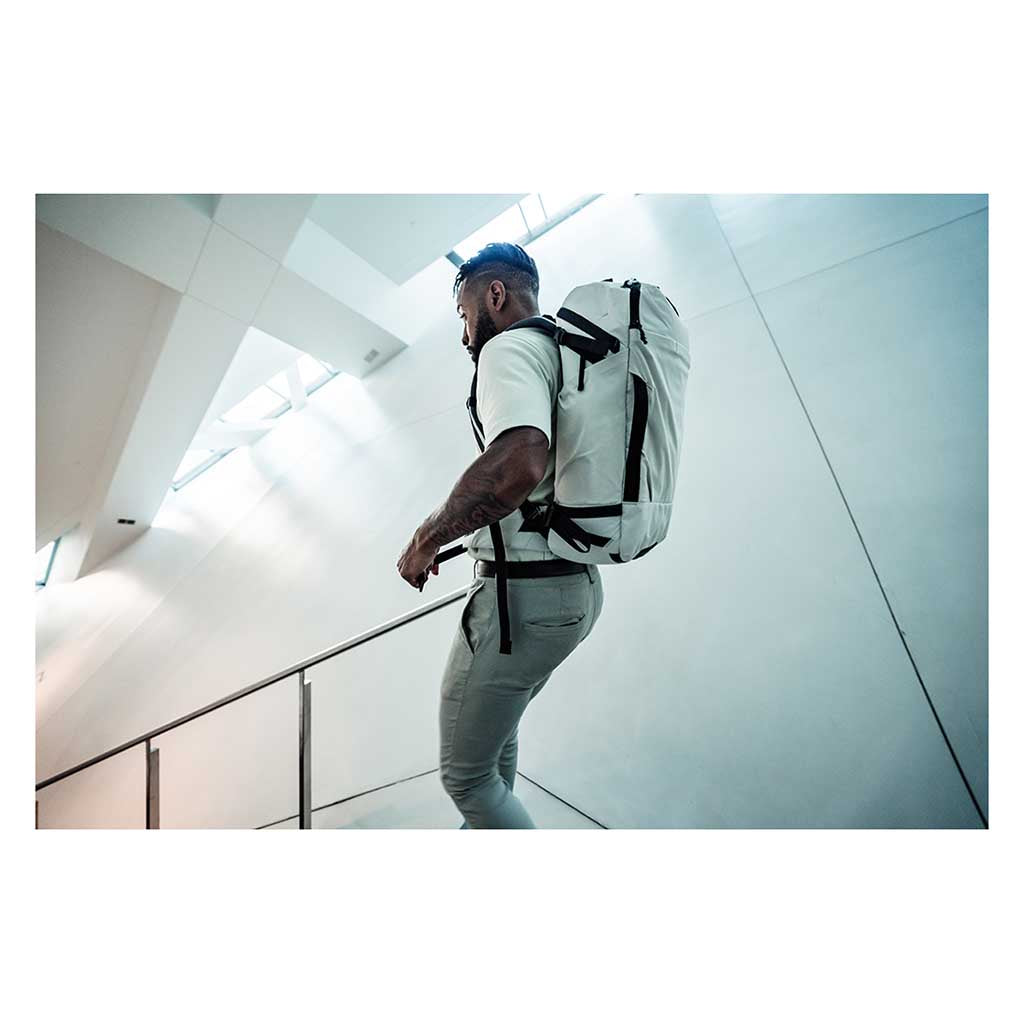 GlobeRider35 Matador MATGR35001W Backpacks 35L / Arctic White