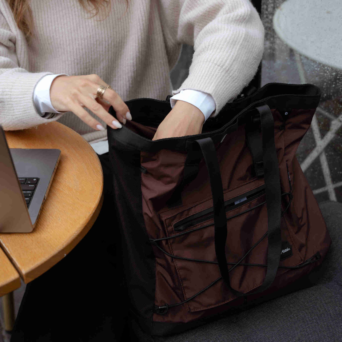 Pre-Order | 24L Tote Pack Matador MATTP24001R Tote Bags 24L / Garnet