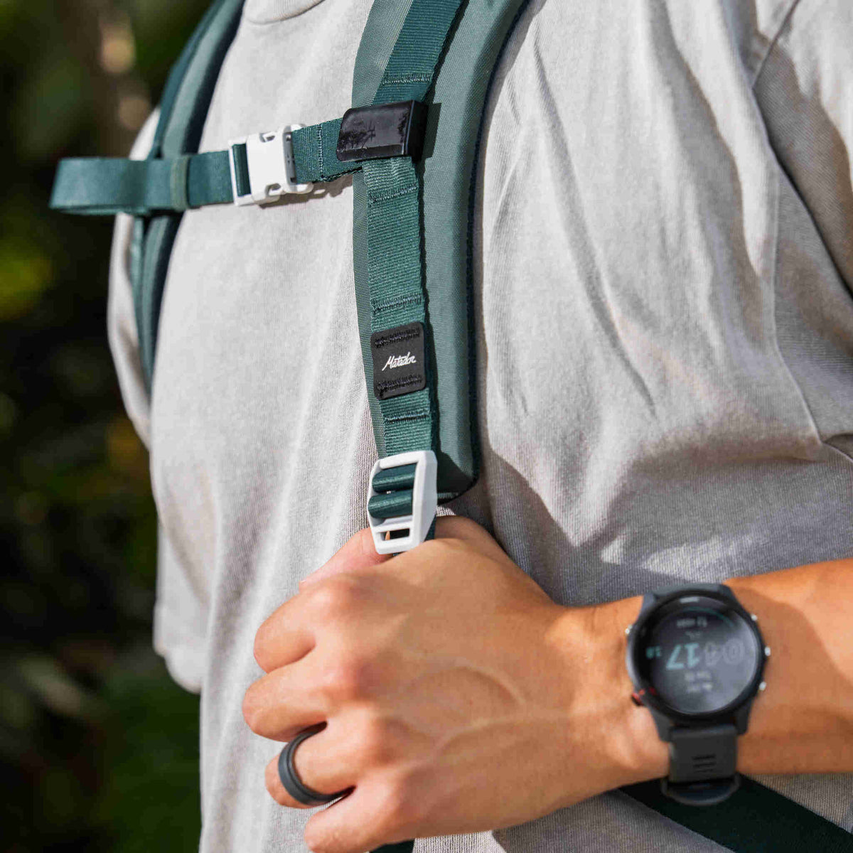 Pre-Order | 30L Carry On Travel Pack Matador MATCATP30001GN Backpacks 30L / Juniper