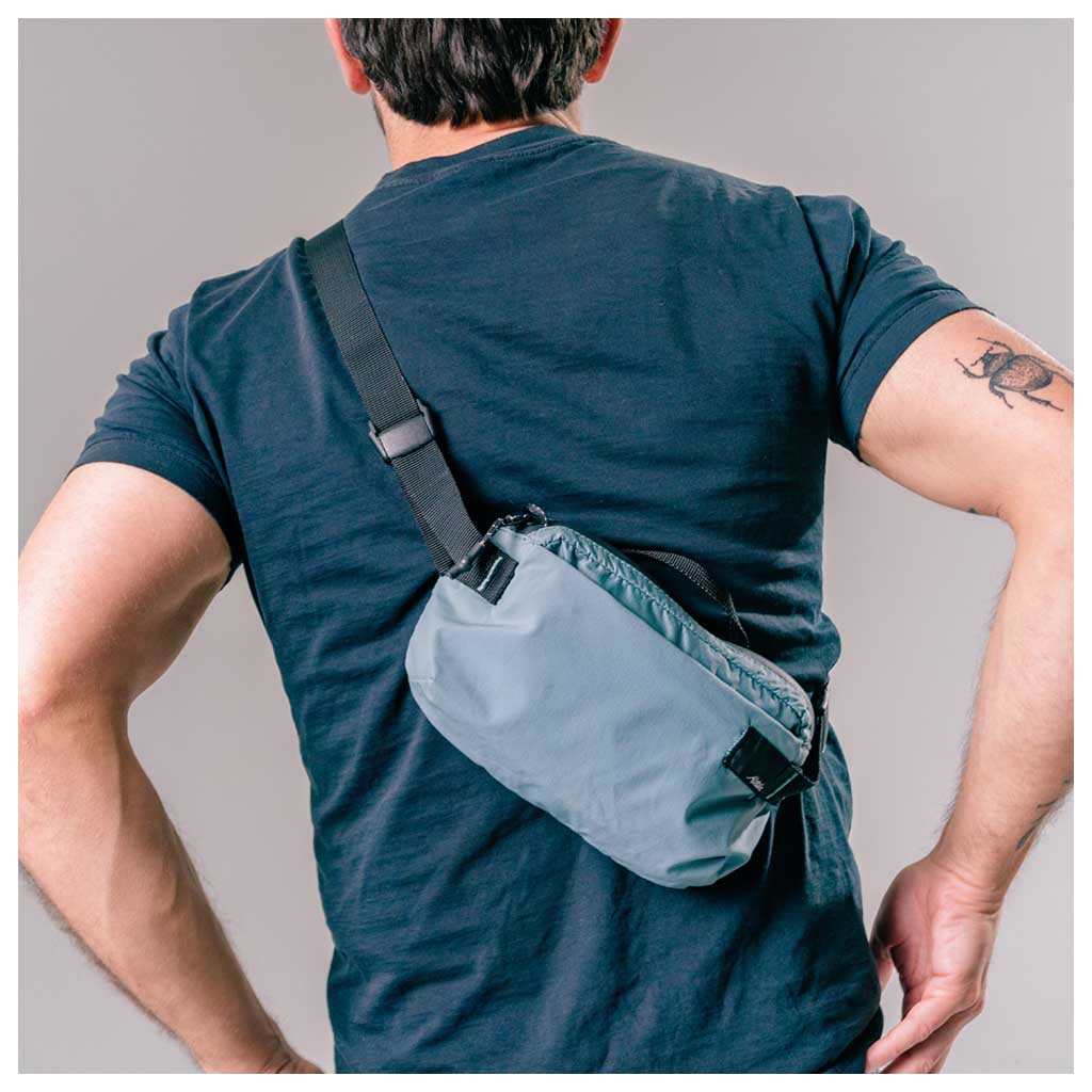 ReFraction Packable Sling Matador MATOG2HP01BL Sling Bags 2L / Slate Blue