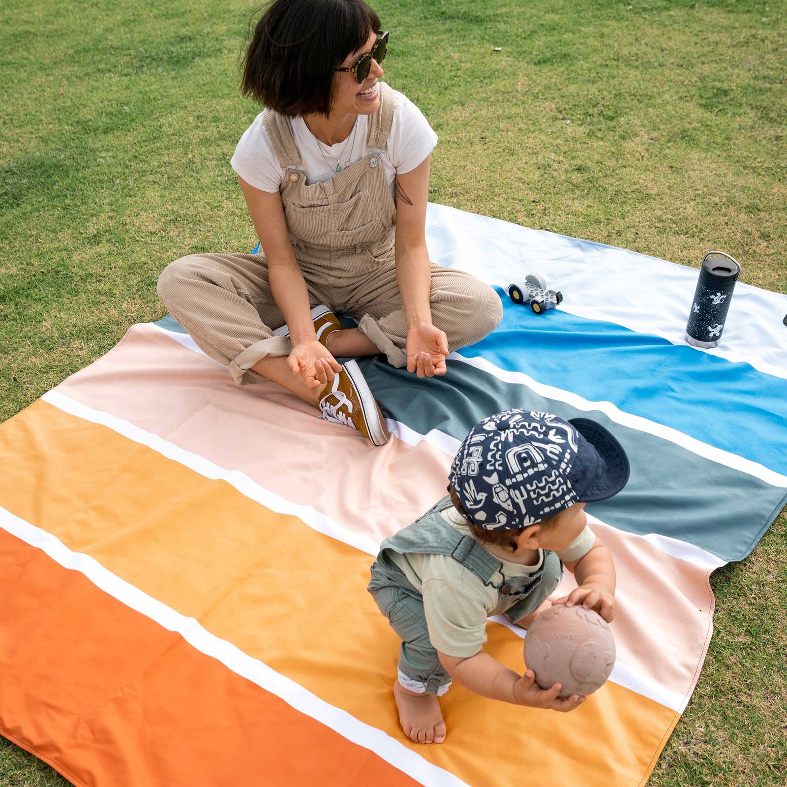 Festival Blanket Nomadix FT-STRP-105 Blankets One Size / Stripes Retro