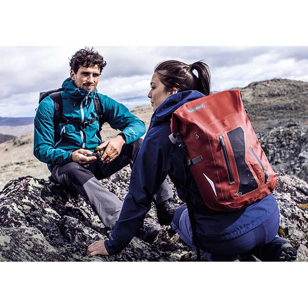 Packman Pro Two ORTLIEB OR3212 Backpacks 25L / Petrol