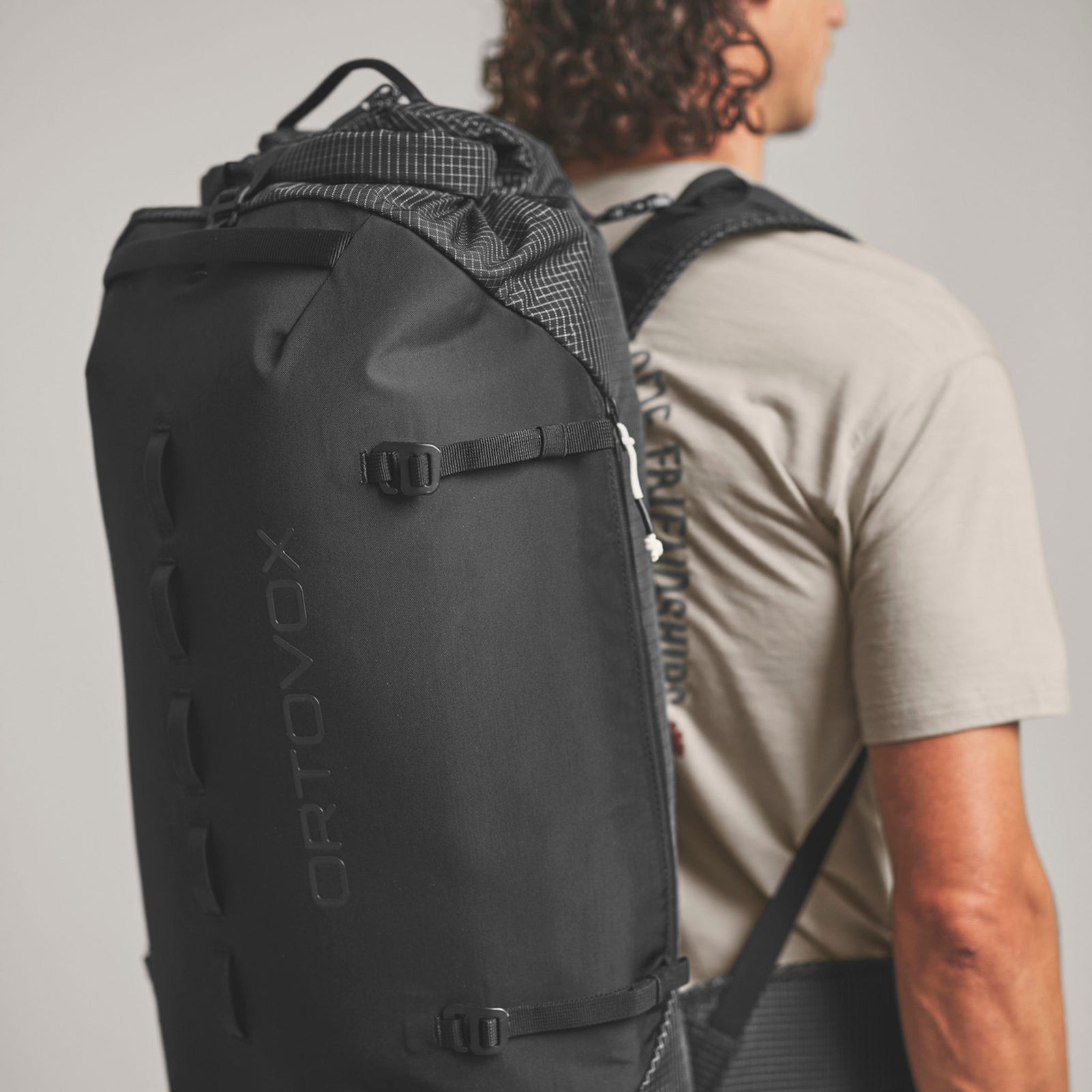 Affinity 42 Ortovox 2627ORAFFINITY42BLACK Backpacks 42L / Black Raven