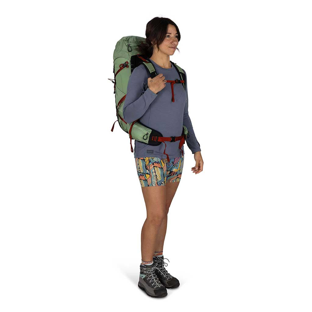 Talon 33 Hex | Osprey x Crazy Creek Collab Osprey 10007190 Backpacks 33L / Botanica/Green