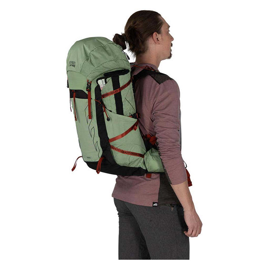 Osprey x Crazy Creek Collab