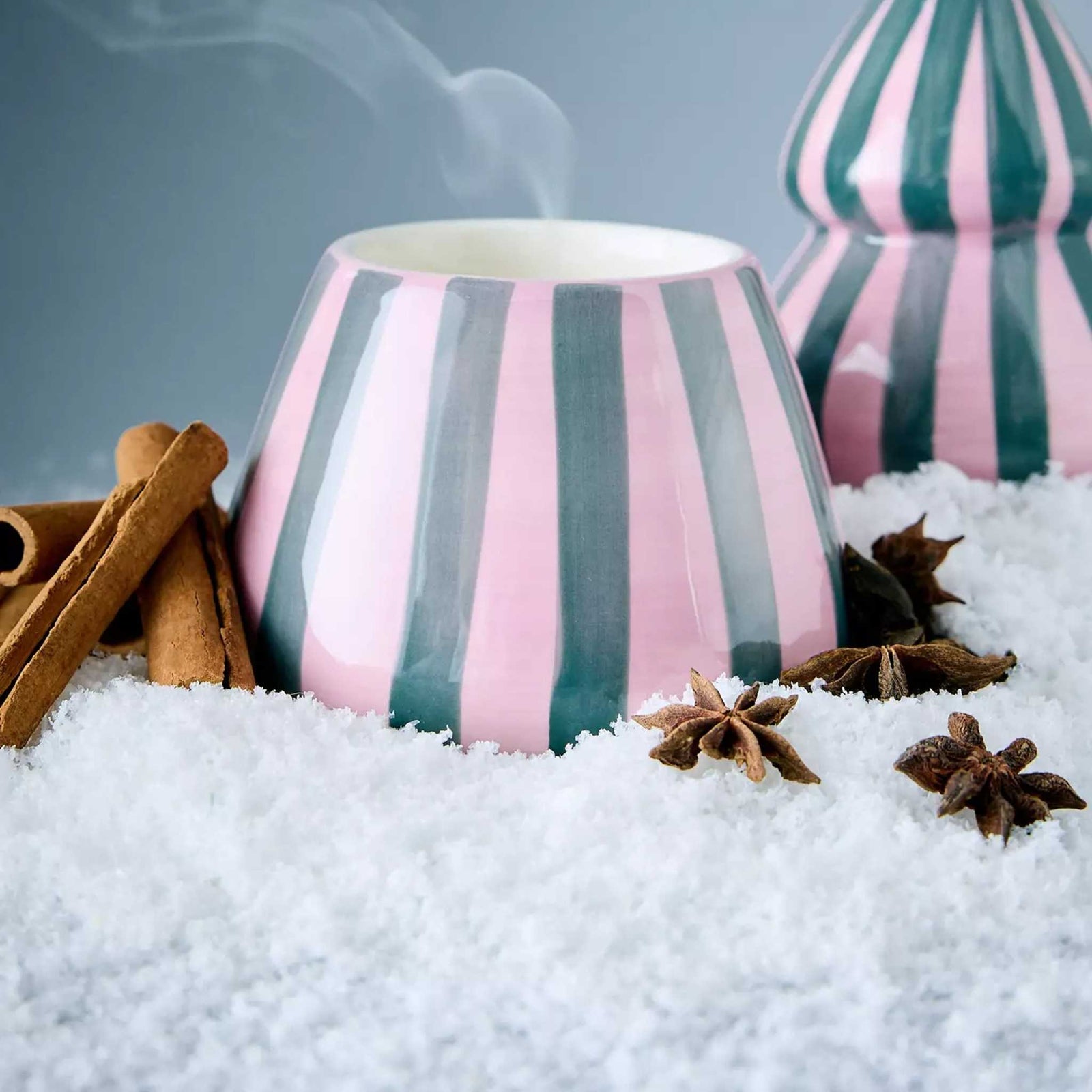 Cabana Christmas Ceramic Tree Candle | Cinnamon & Clove Paddywax CCT0904EU Candles 9 oz / Cinnamon & Clove
