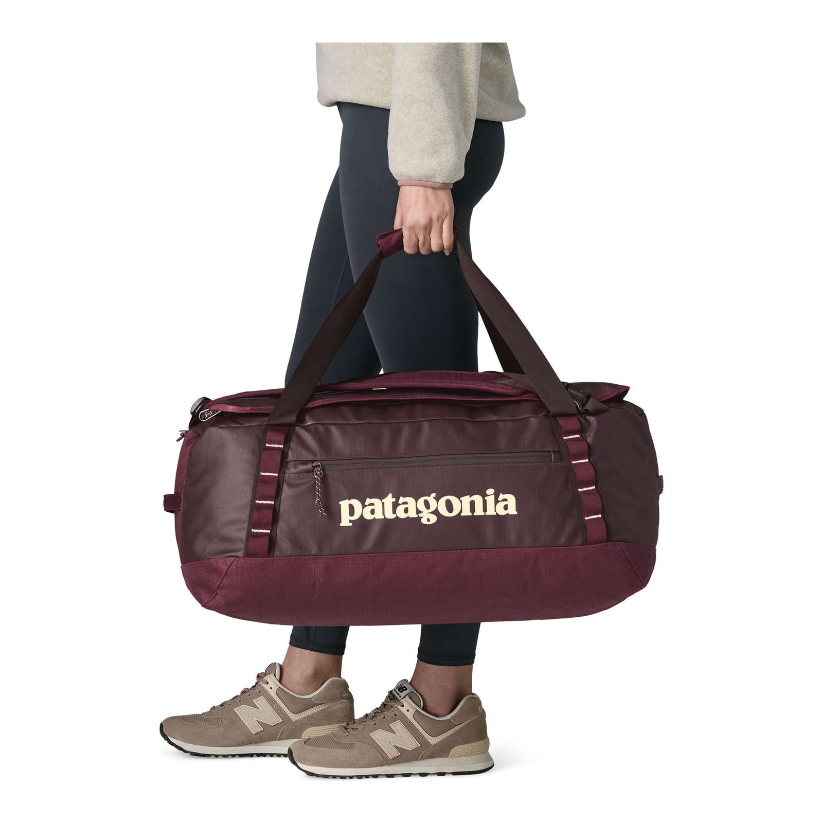 Black Hole Duffle 55L Patagonia 49343-BYFG-ALL Duffle Bags 55L / Berry Fig