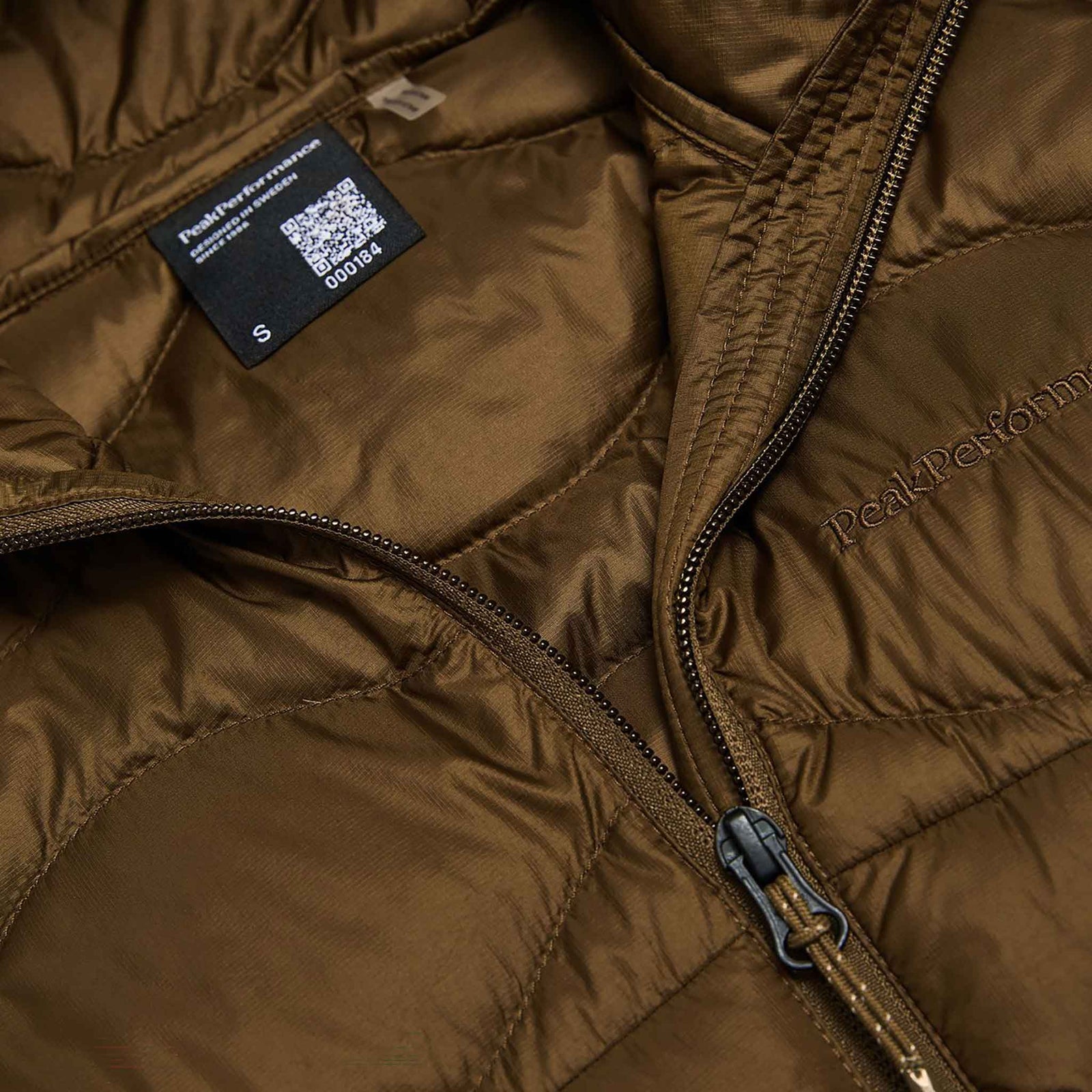 Helium Nova Down Hood Jacket | Women's Peak Performance Women's Insulated Jackets