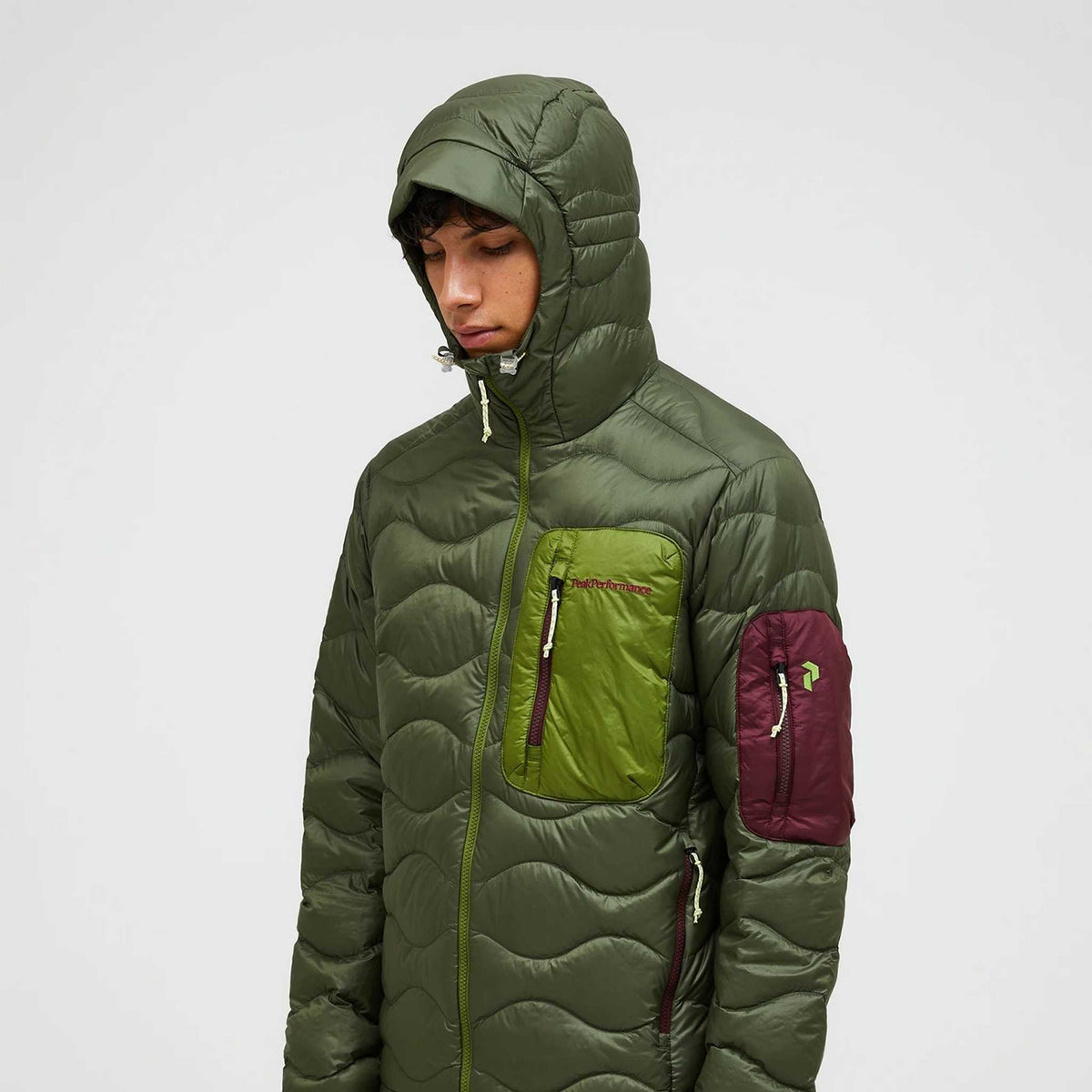 Helium Utility Down Hood Jacket | Men's Peak Performance Men's Insulated Jackets