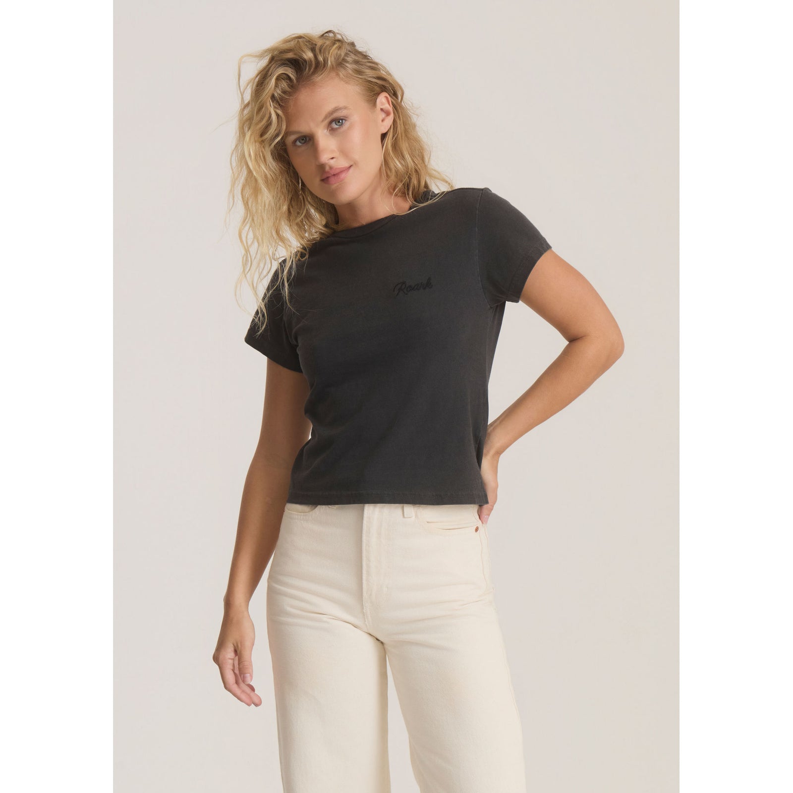 Safecamp Muse Tee ROARK Women's Tees