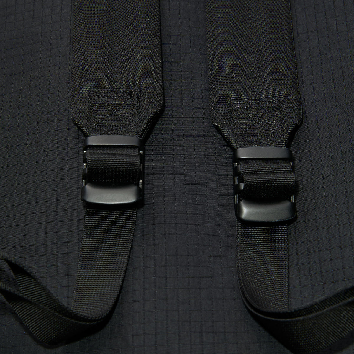 GRID Rolltop Backpack 16" Sandqvist 260705999 Backpacks One Size / Black