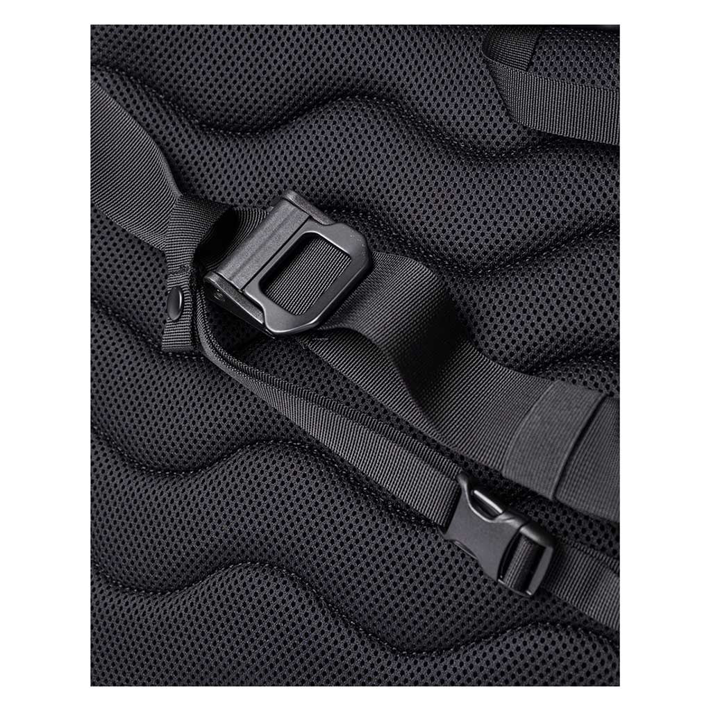 Stream Messenger Sandqvist 252505999 Messenger Bags 15L / Black