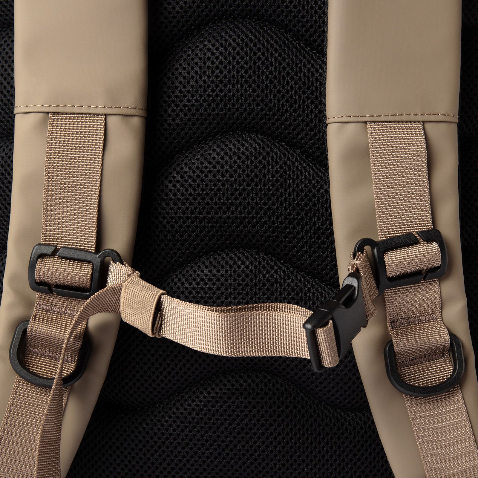 Stream Rolltop Backpack L Sandqvist 257505206 Backpacks 34L / Clay