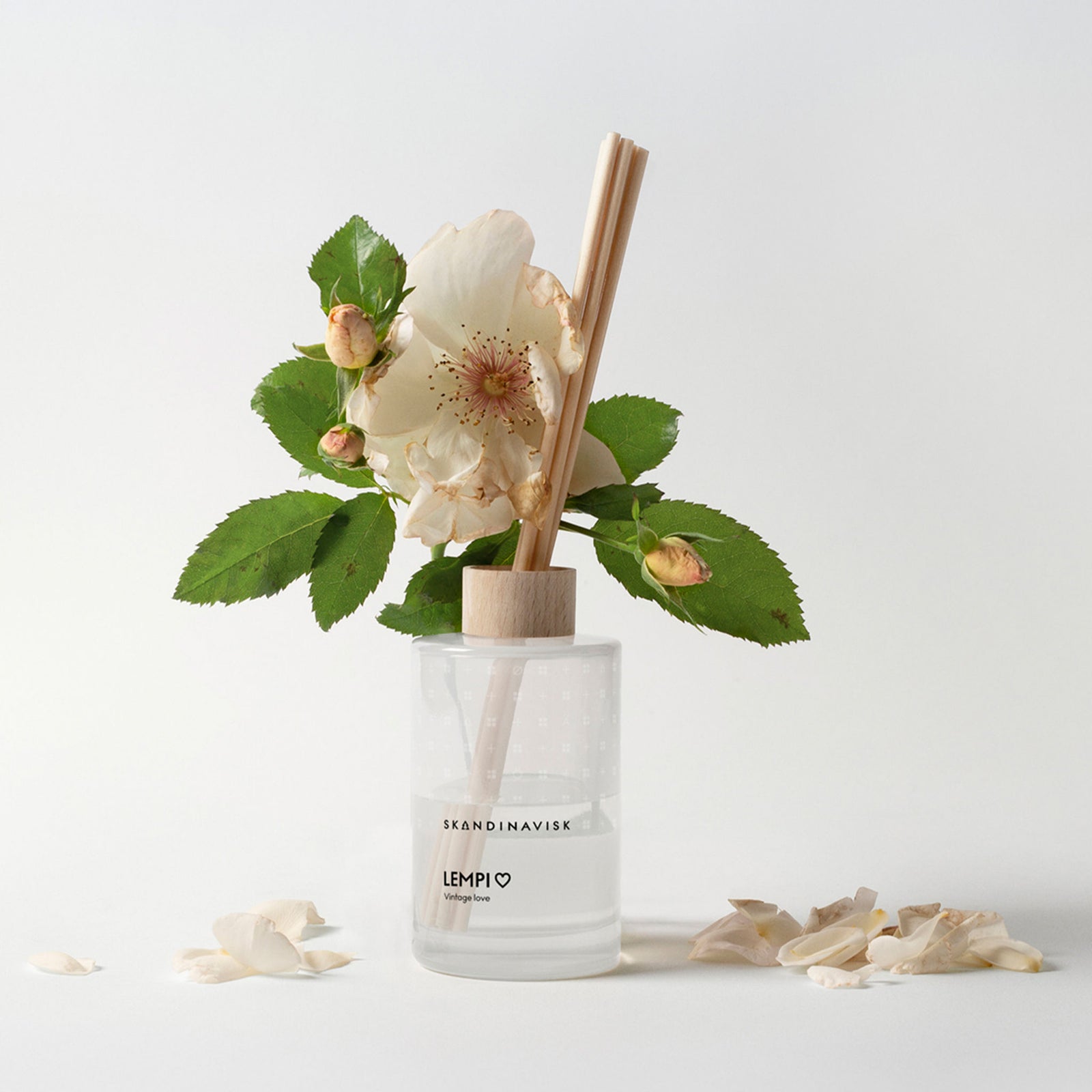 Reed Diffuser 200ml | Lempi Skandinavisk 20317 Reed Diffusers 200 ml / Lempi