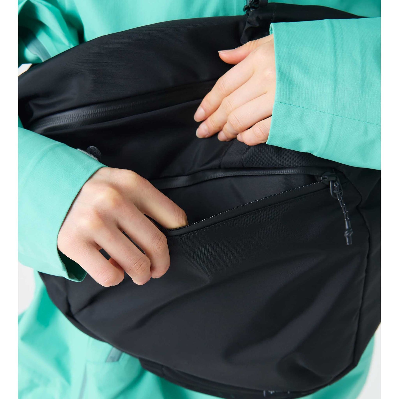 Anywhere Multi Shoulder Bag Snow Peak SB-26SU00100019 Sling Bags One Size / Black