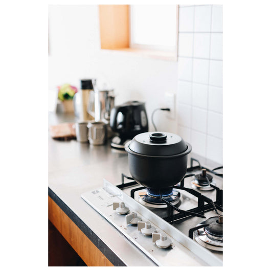 Snow Peak | Earthen Pot Zen | Clay Pot Rice Set | Black | WildBounds