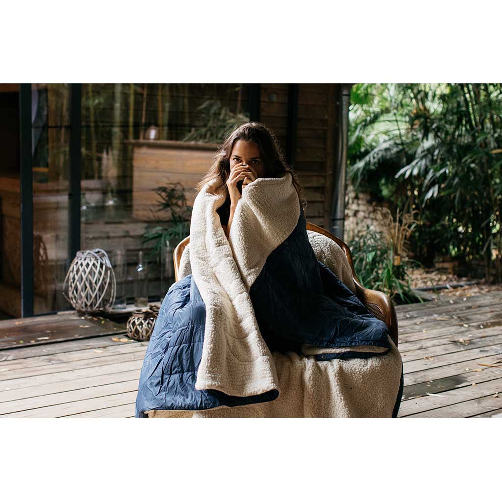 CloudTouch Blanket Voited V21UN03BLCTCLEN Blankets One Size / Lens/Inside
