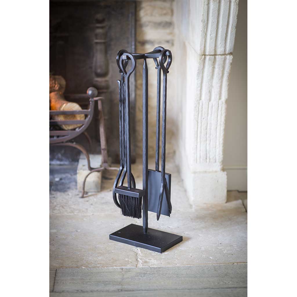 Fireside Tools | Set of 4 Garden Trading FIRE02 Fireside Tools One Size / Black