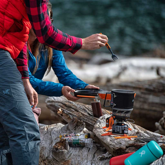 Jetboil | MiniMo | Lightweight Backpacking Camp Stove | Carbon