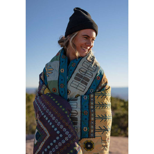 Kelty Jeanie's Blanket 200×145 キルティング 毛布 Kelty Jeanie's Blanket 200×145 キルティング 毛布 Kelty